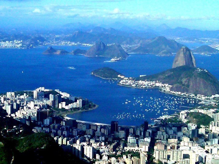 从科尔科瓦多俯瞰巴西里约热内卢