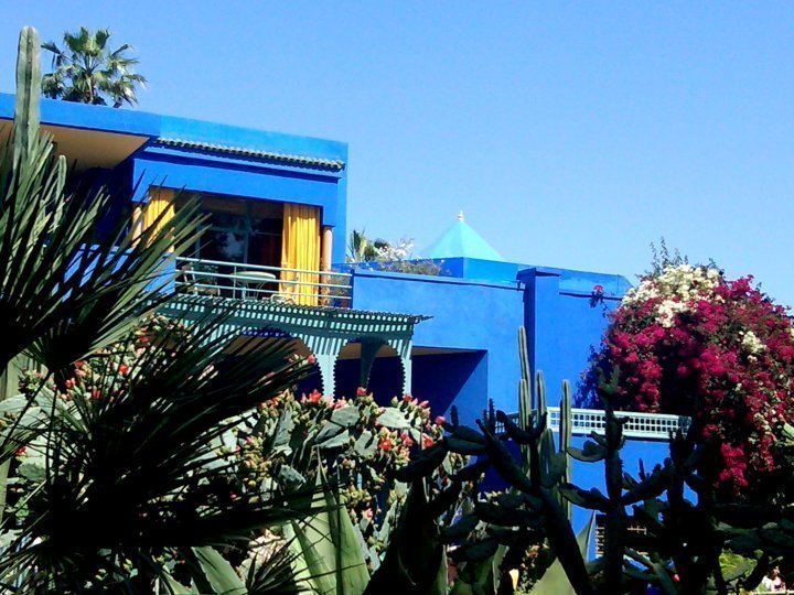 马若雷尔花园的亮蓝色——花园和博物馆每天开放