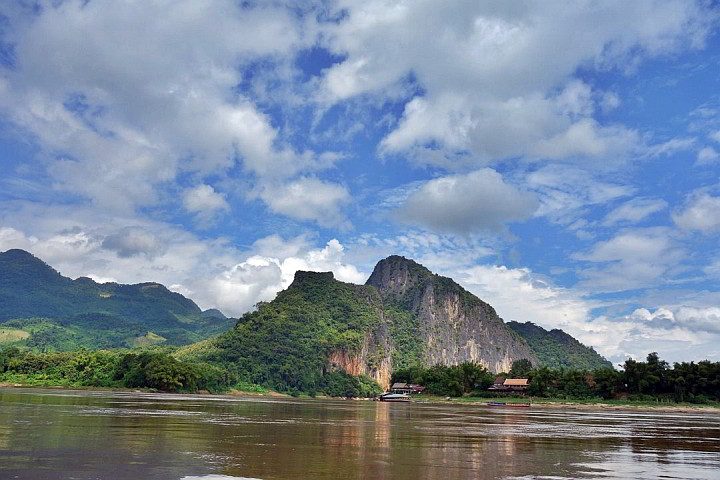 老挝的琅勃拉邦是亚洲最好的独自旅行目的地之一188金宝搏官网下载app118bet金博宝