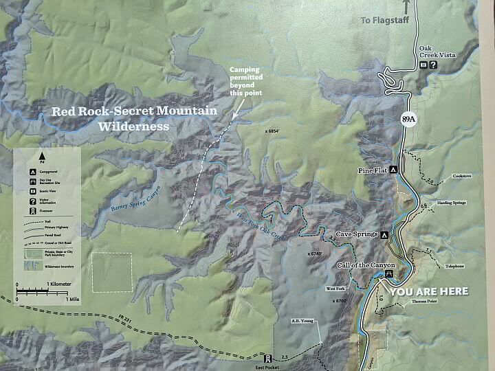地图西福克橡树溪峡谷远足