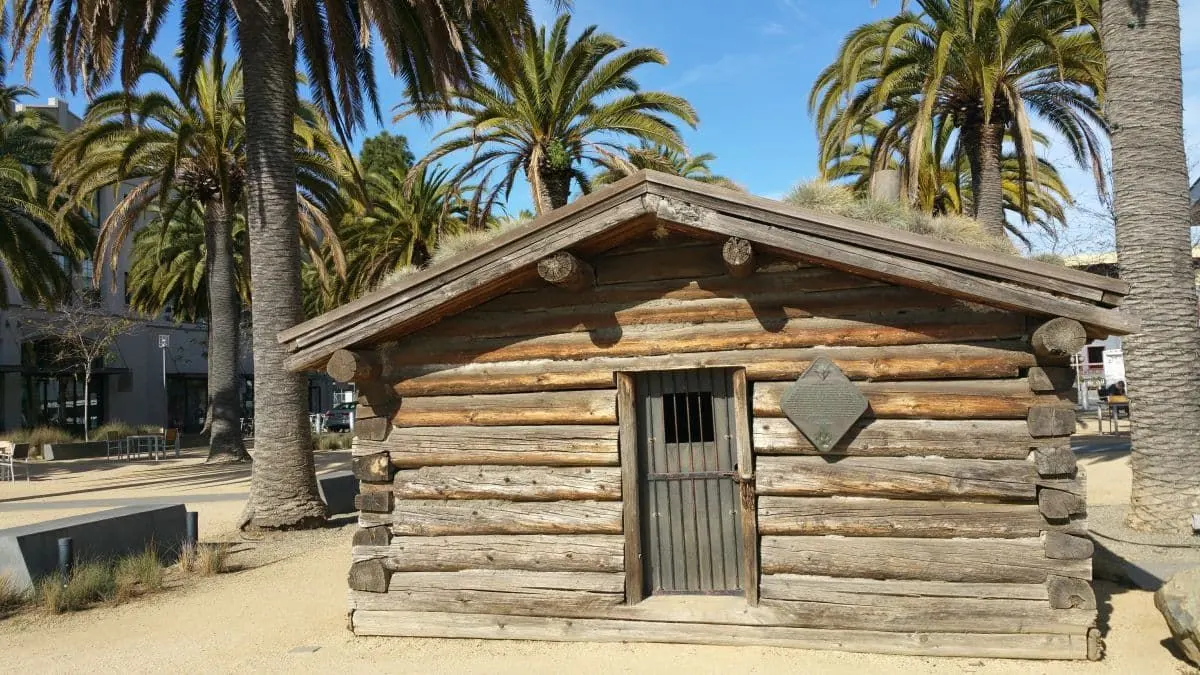 杰克·伦敦的小屋，加州奥克兰。